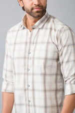 Load image into Gallery viewer, MEN&#39;S WHITE CHECKED CASUAL SHIRT
